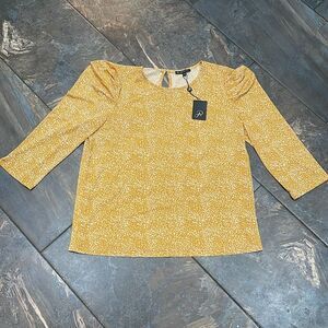 NWT Adrianna Papell 3/4 Pleated Puff Sleeve Polka Dot Top Mustard Size Large